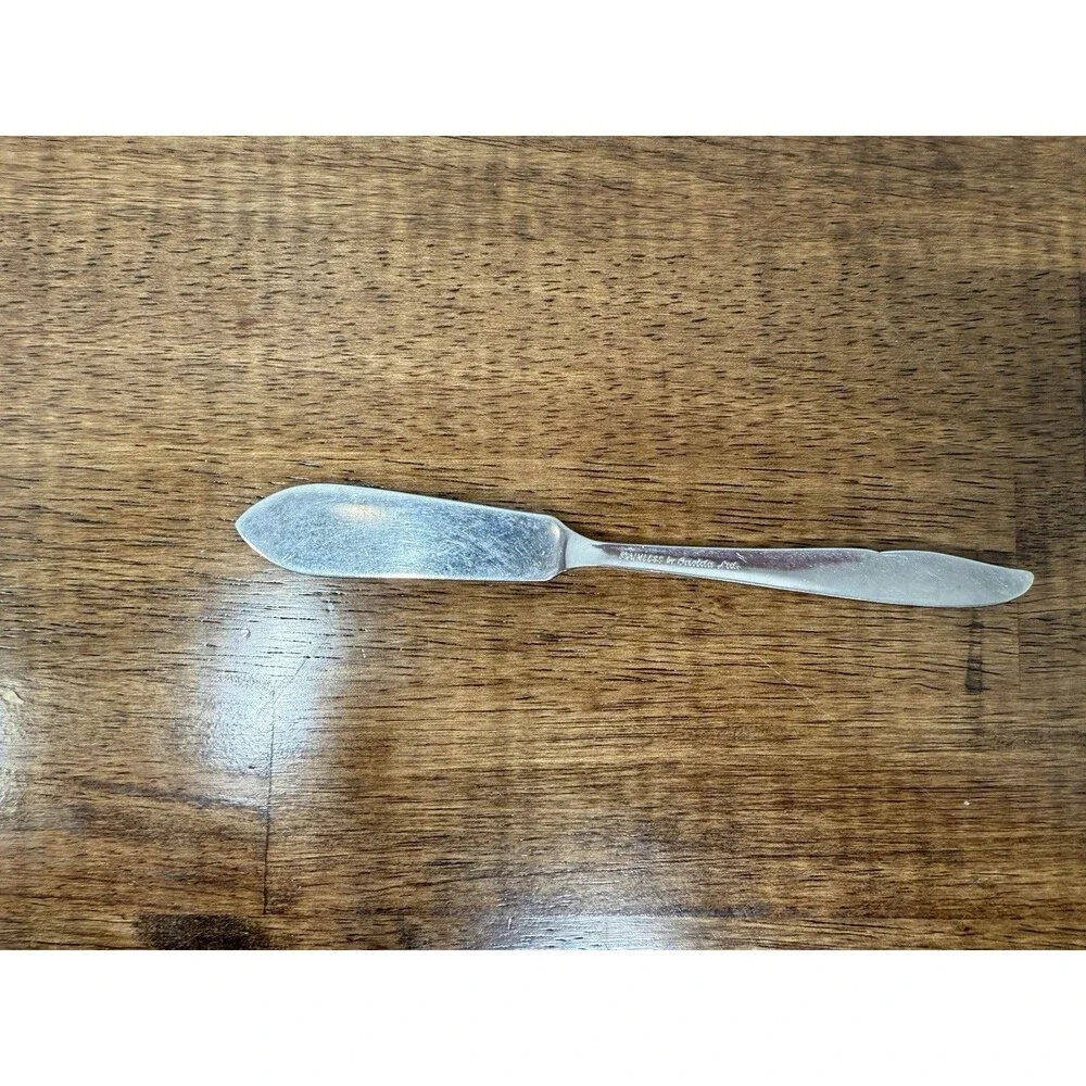 Oneida Ltd Stainless Steel Butter Knife Spreader, Silver Glossy Traditional